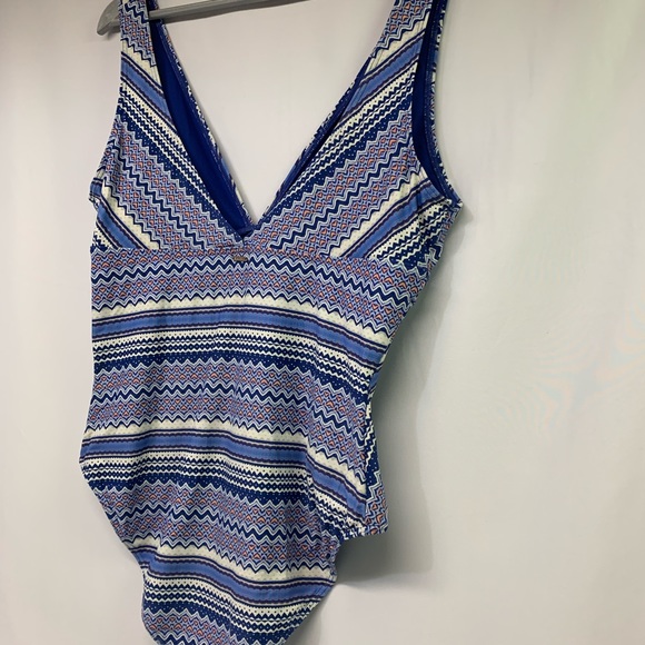 BOGO Sea Level Australia V Neck One Piece Swimsuit Blue White Pink Women Size 14 - Picture 6 of 13